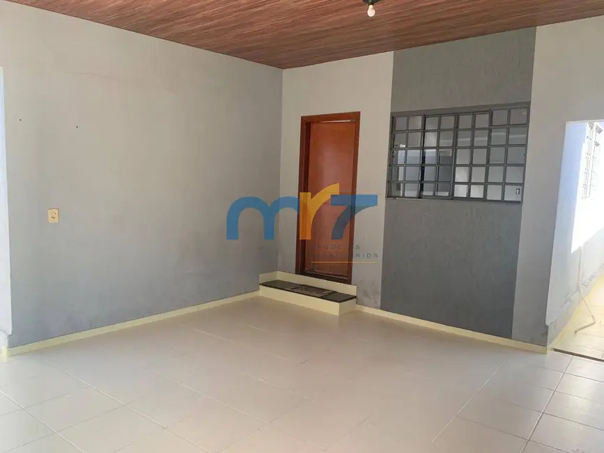 Casa com 3 quartos à venda, 200m2 em Rondonopolis - MT - imagem 3 Foto 3 de Casa com 3 quartos à venda, 200m2 em Rondonopolis - MT