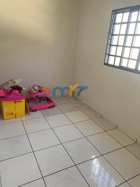 Casa com 3 quartos à venda, 200m2 em Rondonopolis - MT - imagem 8 Foto 8 de Casa com 3 quartos à venda, 200m2 em Rondonopolis - MT