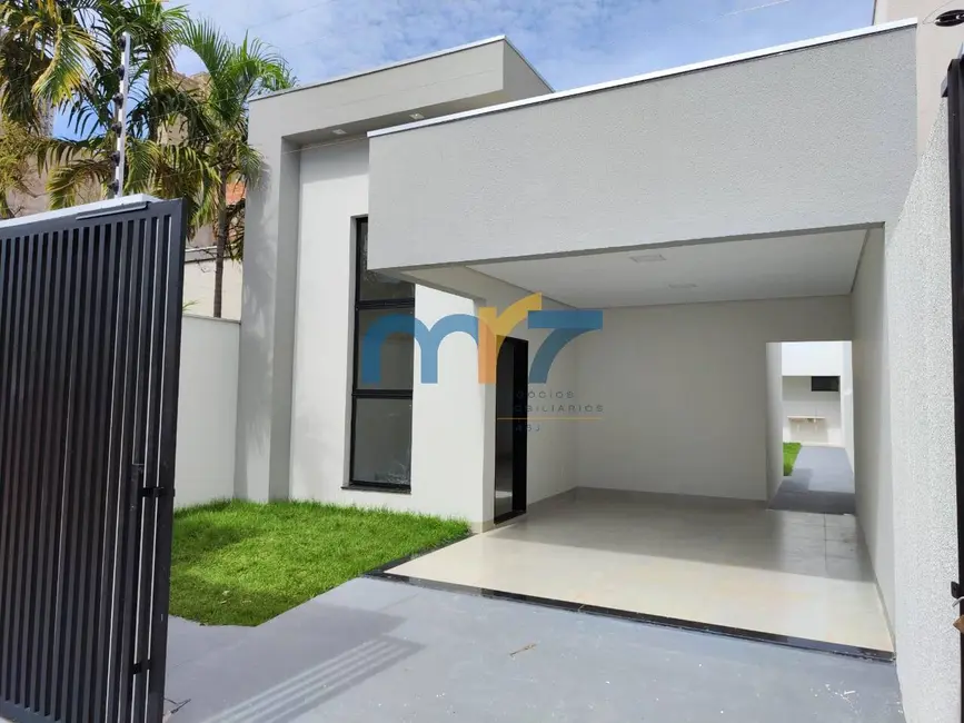 Foto 1 de Casa com 2 quartos à venda, 175m2 em Rondonopolis - MT