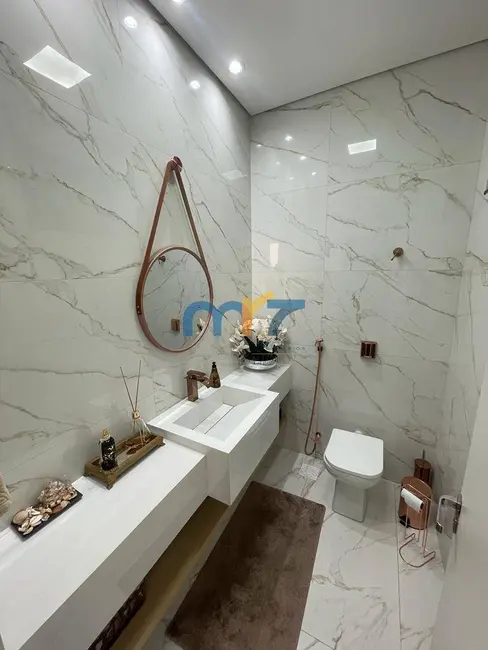 Foto 7 de Casa com 4 quartos à venda, 300m2 em Setor Residencial Granville I, Rondonopolis - MT