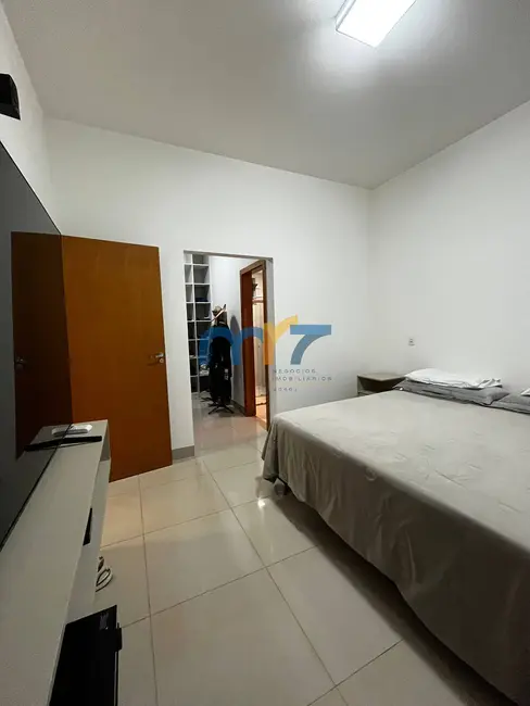 Foto 9 de Casa com 2 quartos à venda, 375m2 em Setor Residencial Granville I, Rondonopolis - MT