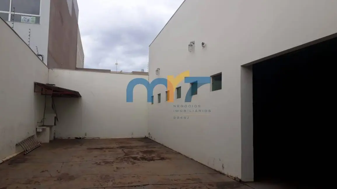 Sala Comercial à venda, 1000m2 em Rondonopolis - MT - imagem 7 Foto 7 de Sala Comercial à venda, 1000m2 em Rondonopolis - MT