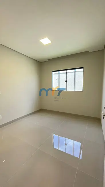 Foto 12 de Casa à venda em Setor Residencial Granville I, Rondonopolis - MT