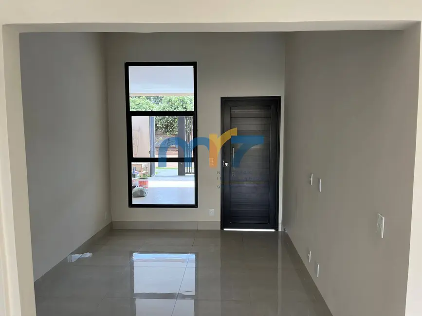 Casa com 2 quartos à venda, 200m2 em Rondonopolis - MT - imagem 6 Foto 6 de Casa com 2 quartos à venda, 200m2 em Rondonopolis - MT