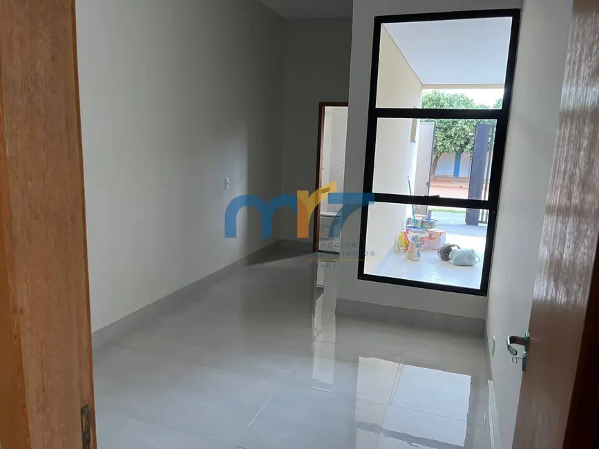 Casa com 2 quartos à venda, 200m2 em Rondonopolis - MT - imagem 3 Foto 3 de Casa com 2 quartos à venda, 200m2 em Rondonopolis - MT