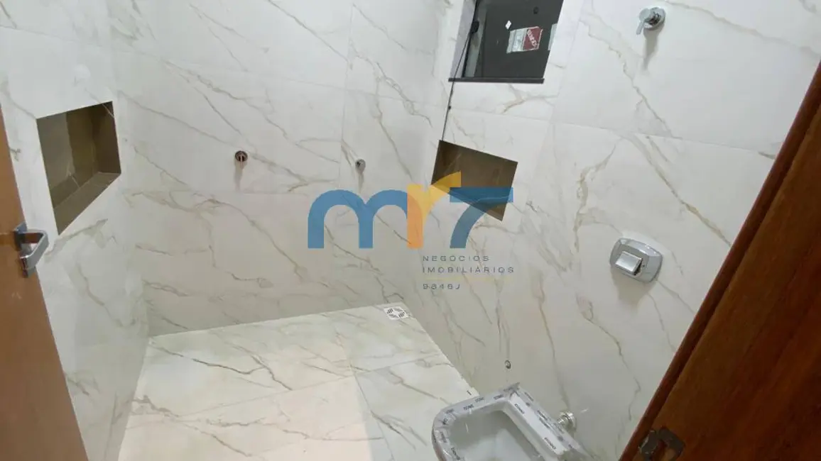 Casa com 3 quartos à venda, 360m2 em Jardim Residencial Sunflower, Rondonopolis - MT - imagem 9 Foto 9 de Casa com 3 quartos à venda, 360m2 em Jardim Residencial Sunflower, Rondonopolis - MT