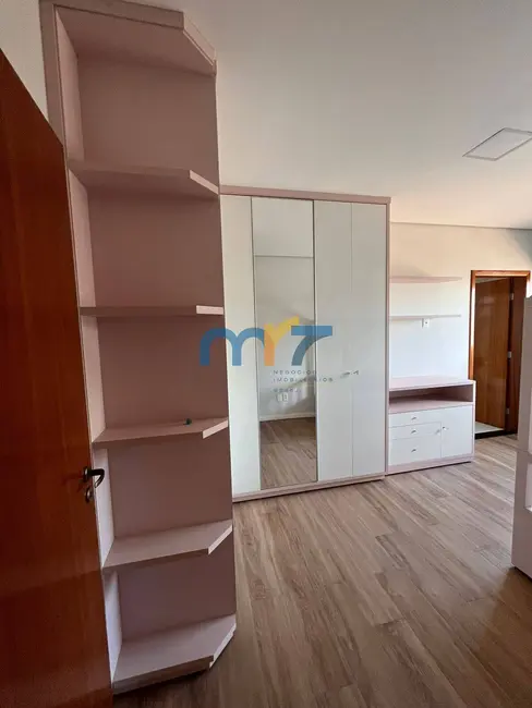 Casa com 3 quartos à venda em Rondonopolis - MT - imagem 4 Foto 4 de Casa com 3 quartos à venda em Rondonopolis - MT