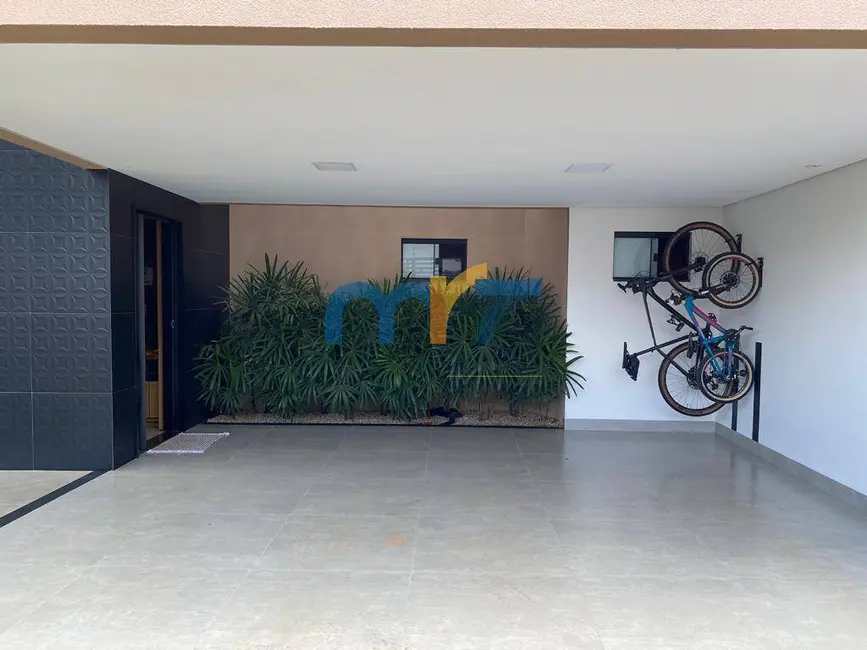 Foto 3 de Casa com 3 quartos à venda, 300m2 em Setor Residencial Granville I, Rondonopolis - MT