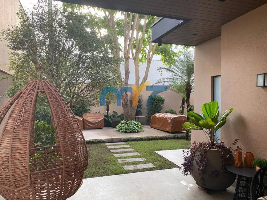 Foto 1 de Casa com 3 quartos à venda, 300m2 em Setor Residencial Granville I, Rondonopolis - MT