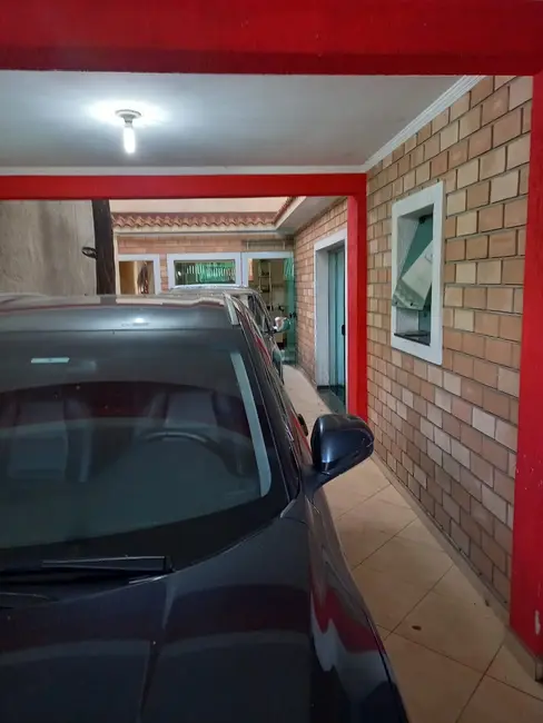 Foto 5 de Casa com 3 quartos à venda, 320m2 em Vila Araguaia, São Paulo - SP