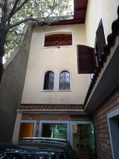 Foto 4 de Casa com 3 quartos à venda, 320m2 em Vila Araguaia, São Paulo - SP