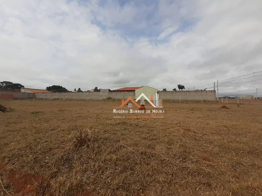 Foto 3 de Terreno / Lote à venda, 212m2 em Estância Conceição, Itapetininga - SP