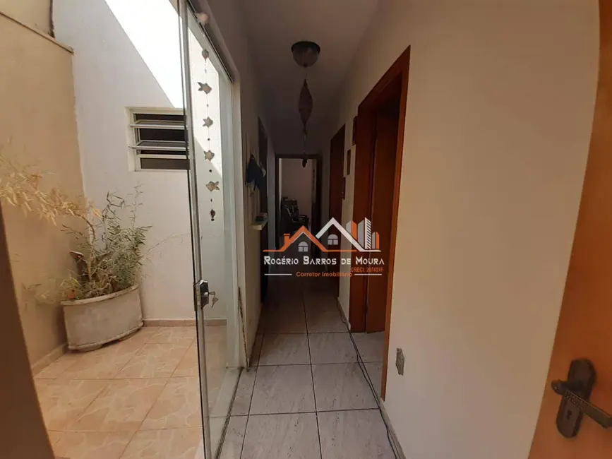 Casa com 3 quartos à venda, 250m2 em Vila Nastri, Itapetininga - SP - imagem 7 Foto 7 de Casa com 3 quartos à venda, 250m2 em Vila Nastri, Itapetininga - SP