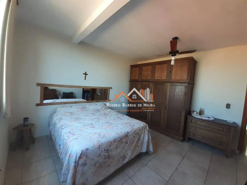 Casa com 3 quartos à venda, 250m2 em Vila Nastri, Itapetininga - SP - imagem 9 Foto 9 de Casa com 3 quartos à venda, 250m2 em Vila Nastri, Itapetininga - SP