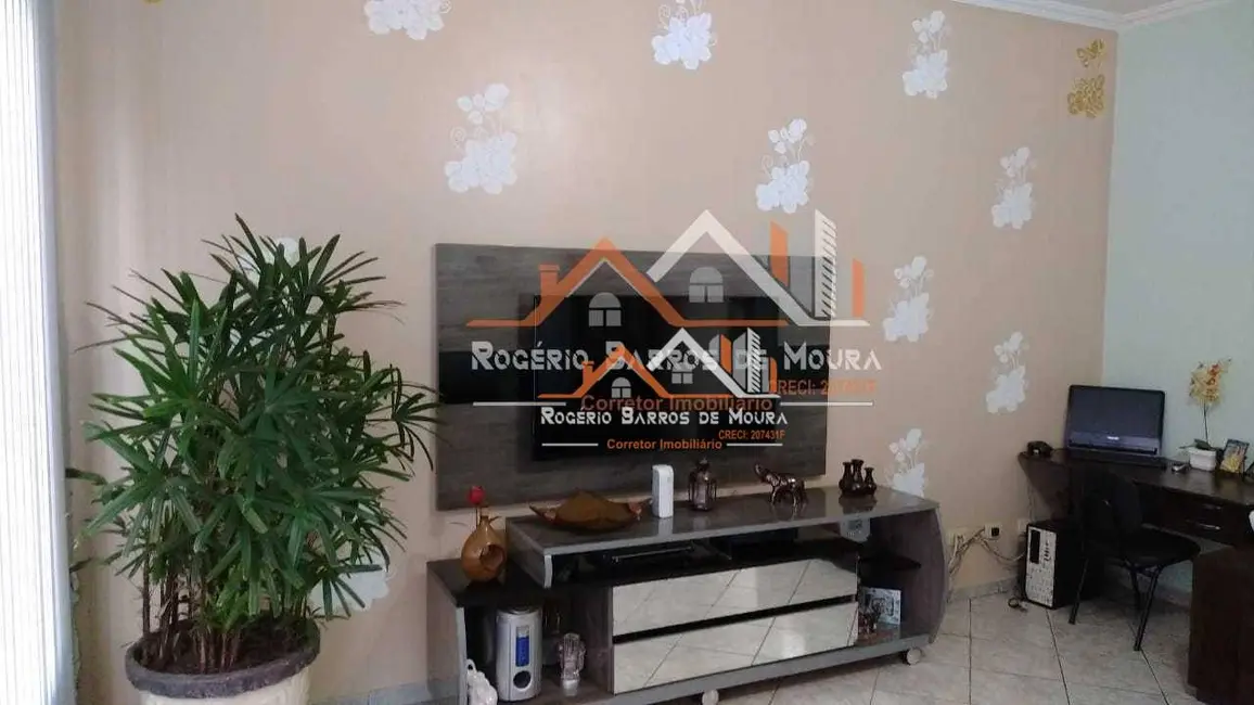 Casa com 3 quartos à venda, 252m2 em Parque São Matheus, Presidente Prudente - SP - imagem 3 Foto 3 de Casa com 3 quartos à venda, 252m2 em Parque São Matheus, Presidente Prudente - SP