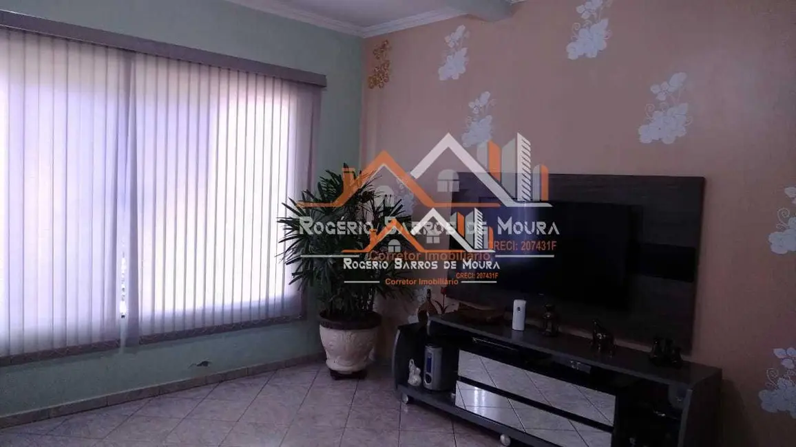 Casa com 3 quartos à venda, 252m2 em Parque São Matheus, Presidente Prudente - SP - imagem 4 Foto 4 de Casa com 3 quartos à venda, 252m2 em Parque São Matheus, Presidente Prudente - SP