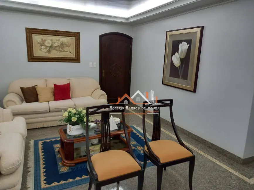 Casa com 5 quartos à venda, 484m2 em Jardim Aviação, Presidente Prudente - SP - imagem 6 Foto 6 de Casa com 5 quartos à venda, 484m2 em Jardim Aviação, Presidente Prudente - SP