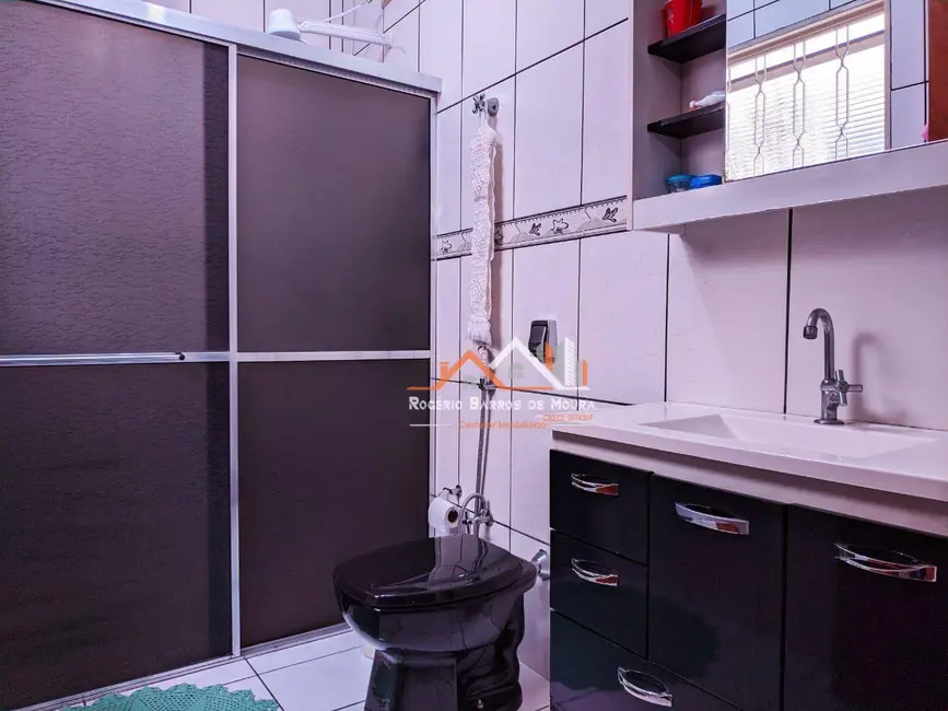 Foto 8 de Casa com 3 quartos à venda, 173m2 em Conjunto Habitacional Ana Jacinta, Presidente Prudente - SP