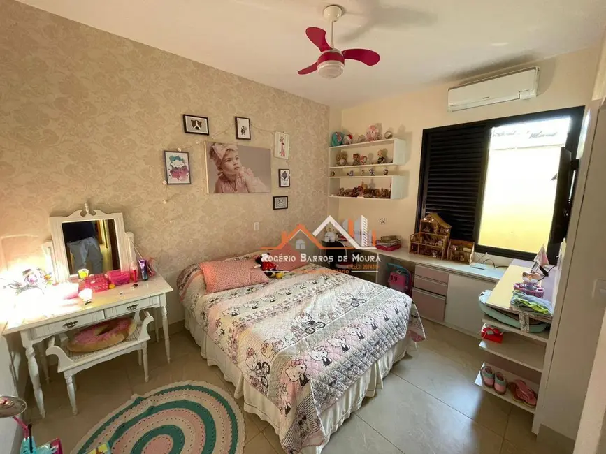 Foto 8 de Casa de Condomínio com 3 quartos à venda, 1000m2 em Alvares Machado - SP