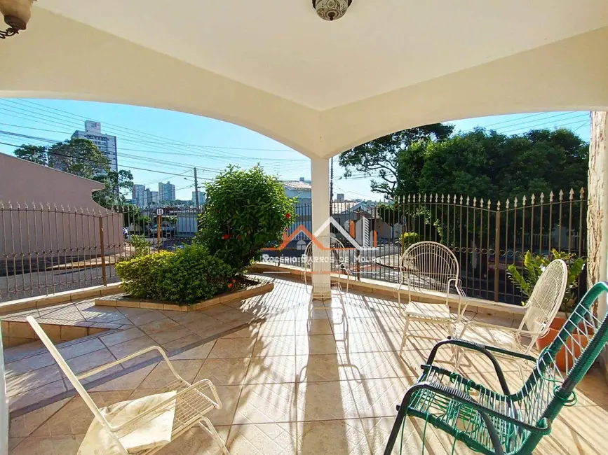 Foto 4 de Casa com 3 quartos à venda, 300m2 em Vila Cristina, Presidente Prudente - SP