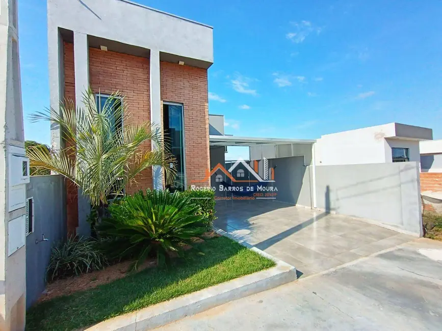 Foto 2 de Casa de Condomínio com 2 quartos à venda, 150m2 em Vila Piedade, Itapetininga - SP