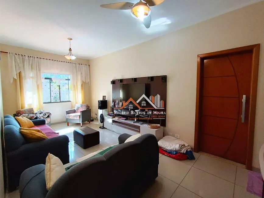 Foto 5 de Casa com 3 quartos à venda, 252m2 em Jardim Itaipu, Presidente Prudente - SP