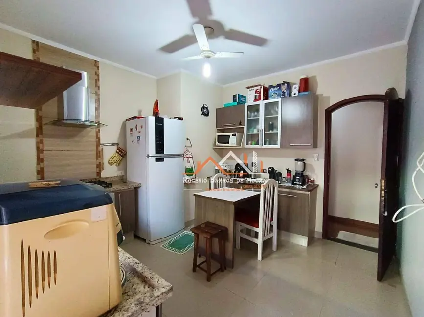 Foto 7 de Casa com 5 quartos à venda, 262m2 em Jardim São Gabriel, Presidente Prudente - SP