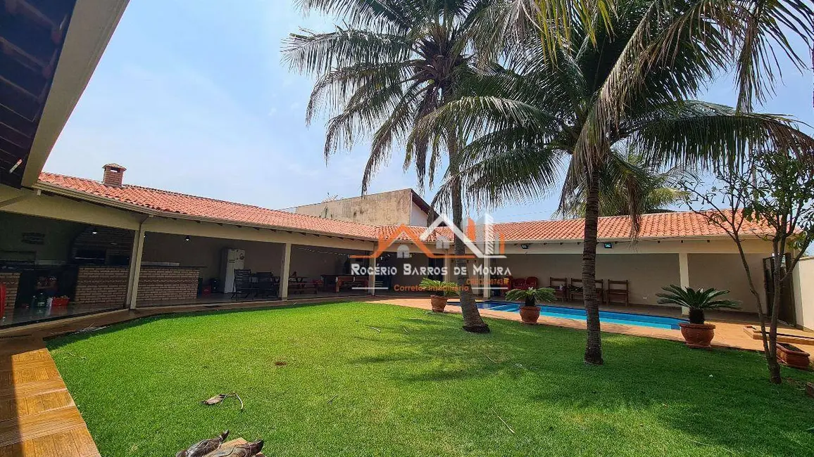 Foto 4 de Casa de Condomínio com 3 quartos à venda, 961m2 em Santo Inacio - PR