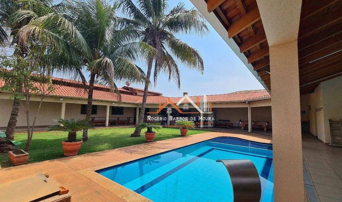 Foto 1 de Casa de Condomínio com 3 quartos à venda, 961m2 em Santo Inacio - PR