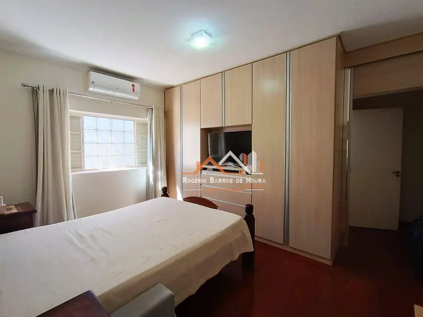 Casa com 3 quartos à venda, 396m2 em Vila Ocidental, Presidente Prudente - SP - imagem 9 Foto 9 de Casa com 3 quartos à venda, 396m2 em Vila Ocidental, Presidente Prudente - SP