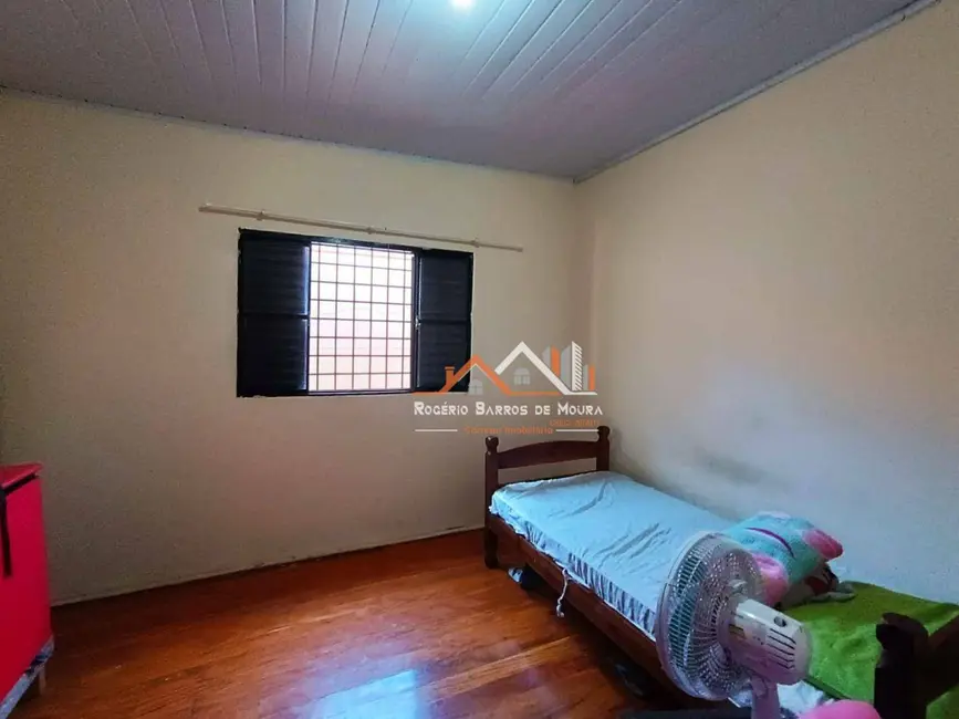 Casa com 6 quartos à venda, 240m2 em Vila Roberto, Presidente Prudente - SP - imagem 7 Foto 7 de Casa com 6 quartos à venda, 240m2 em Vila Roberto, Presidente Prudente - SP