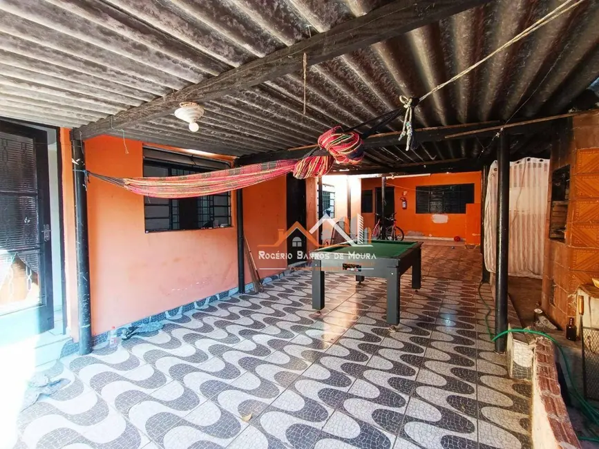 Casa com 6 quartos à venda, 240m2 em Vila Roberto, Presidente Prudente - SP - imagem 3 Foto 3 de Casa com 6 quartos à venda, 240m2 em Vila Roberto, Presidente Prudente - SP