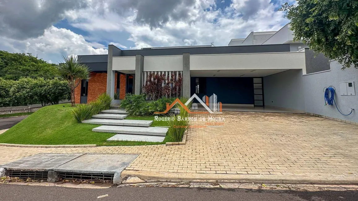 Foto 1 de Casa de Condomínio com 3 quartos à venda, 543m2 em Parque Residencial Carandá, Presidente Prudente - SP