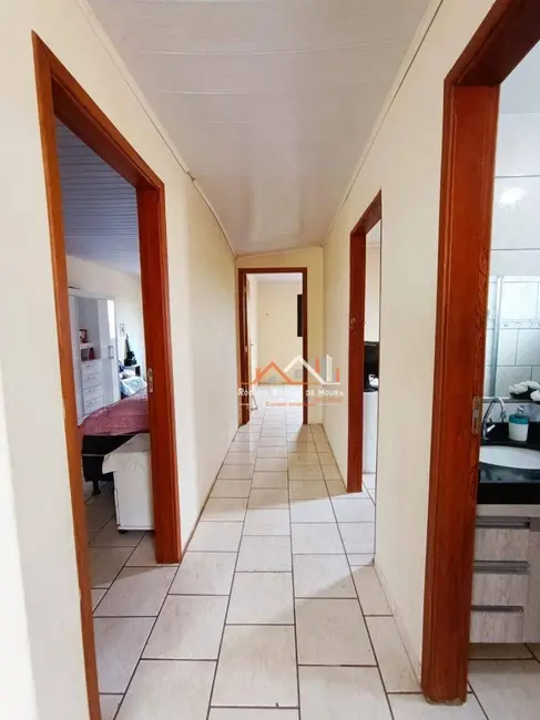Casa com 3 quartos à venda, 135m2 em Conjunto Habitacional Jardim Humberto Salvador, Presidente Prudente - SP - imagem 3 Foto 3 de Casa com 3 quartos à venda, 135m2 em Conjunto Habitacional Jardim Humberto Salvador, Presidente Prudente - SP