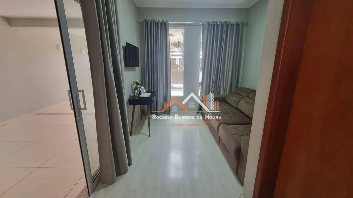 Foto 4 de Casa com 3 quartos à venda, 200m2 em Residencial Maré Mansa, Presidente Prudente - SP