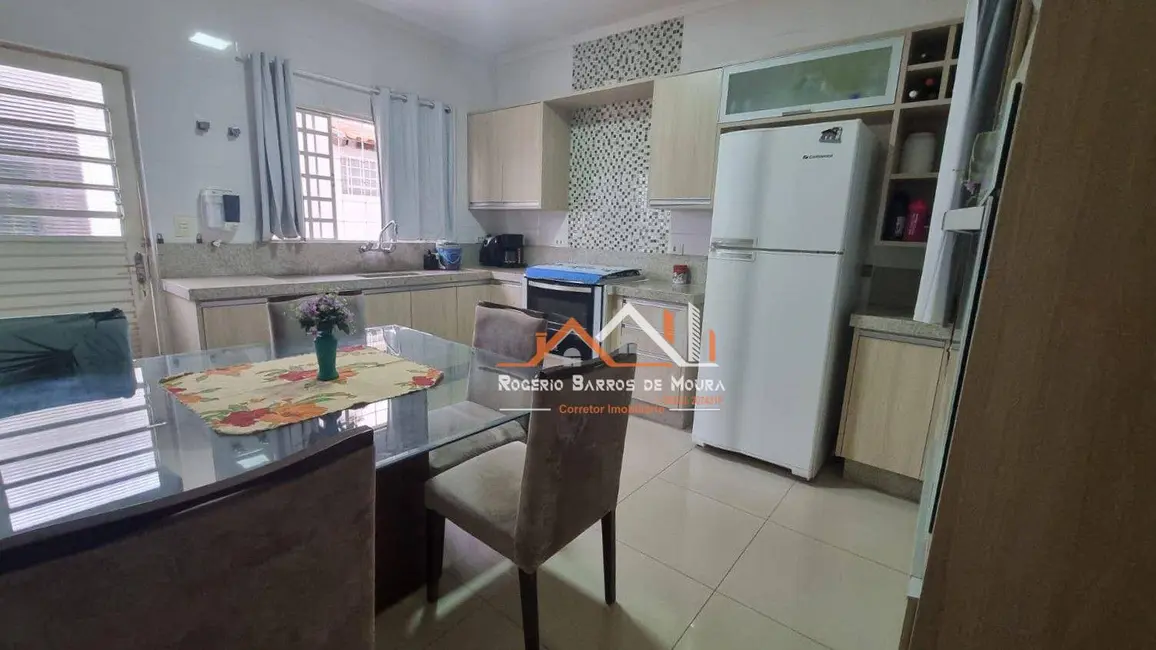 Foto 7 de Casa com 3 quartos à venda, 200m2 em Residencial Maré Mansa, Presidente Prudente - SP