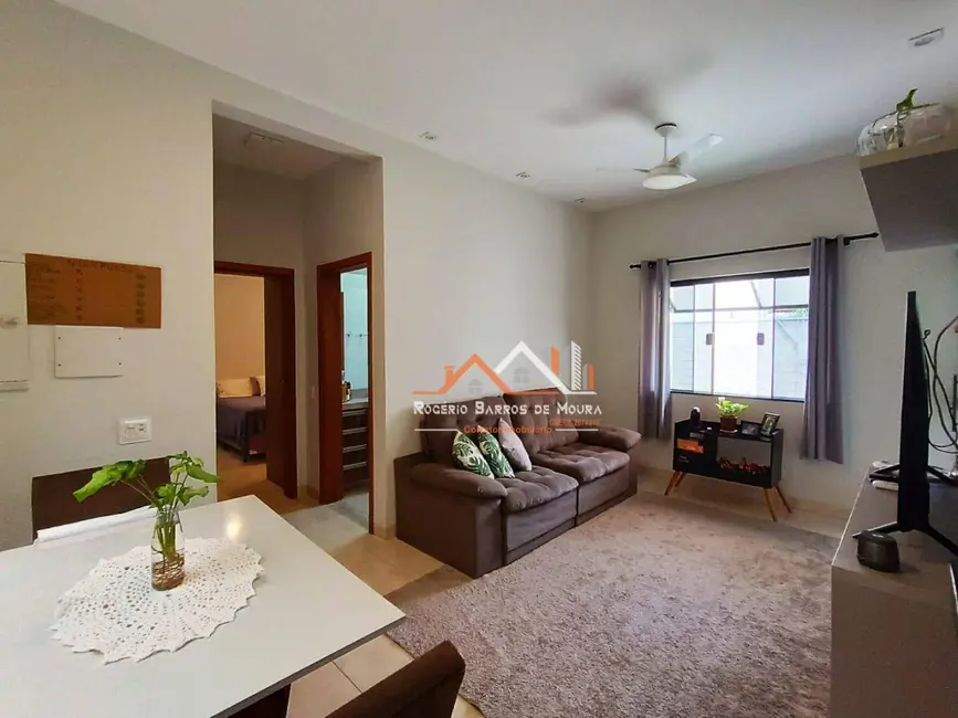 Casa com 2 quartos à venda, 484m2 em Vila Santa Helena, Presidente Prudente - SP - imagem 3 Foto 3 de Casa com 2 quartos à venda, 484m2 em Vila Santa Helena, Presidente Prudente - SP