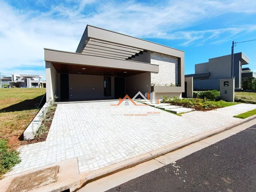 Foto 1 de Casa de Condomínio com 3 quartos à venda, 424m2 em Parque Residencial Damha, Presidente Prudente - SP