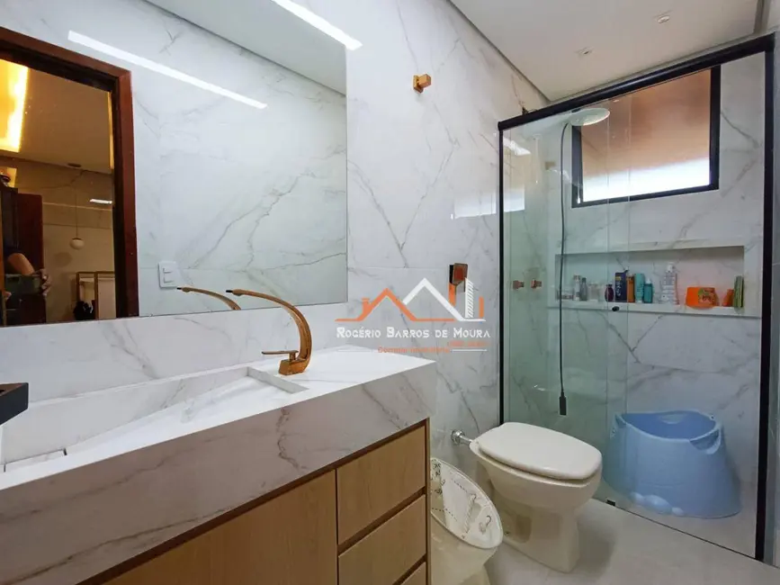 Casa com 3 quartos à venda, 200m2 em Núcleo Bartholomeu Bueno de Miranda, Presidente Prudente - SP - imagem 9 Foto 9 de Casa com 3 quartos à venda, 200m2 em Núcleo Bartholomeu Bueno de Miranda, Presidente Prudente - SP