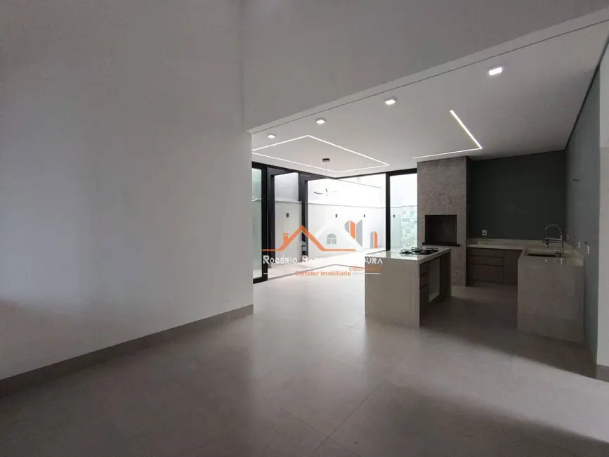 Foto 3 de Casa de Condomínio com 3 quartos à venda, 252m2 em Porto Seguro Residence, Presidente Prudente - SP