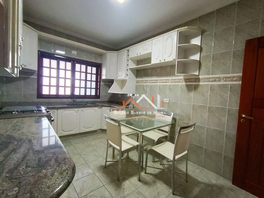 Foto 8 de Casa com 3 quartos à venda, 252m2 em Parque São Matheus, Presidente Prudente - SP