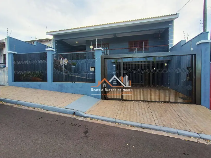 Foto 1 de Casa com 3 quartos à venda, 252m2 em Parque São Matheus, Presidente Prudente - SP