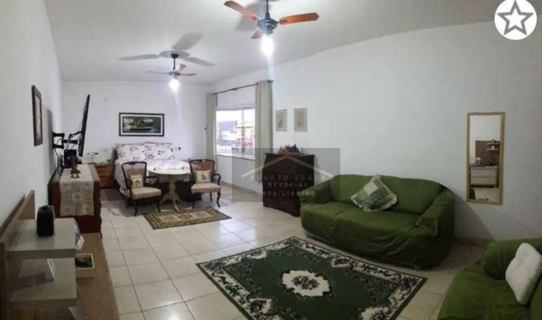 Sobrado com 5 quartos à venda, 400m2 em Peruibe - SP - imagem 9 Foto 9 de Sobrado com 5 quartos à venda, 400m2 em Peruibe - SP