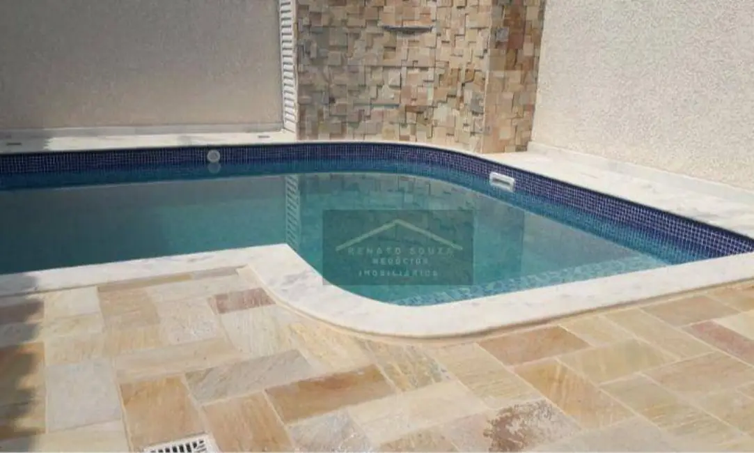 Casa com 3 quartos à venda, 250m2 em Peruibe - SP - imagem 4 Foto 4 de Casa com 3 quartos à venda, 250m2 em Peruibe - SP