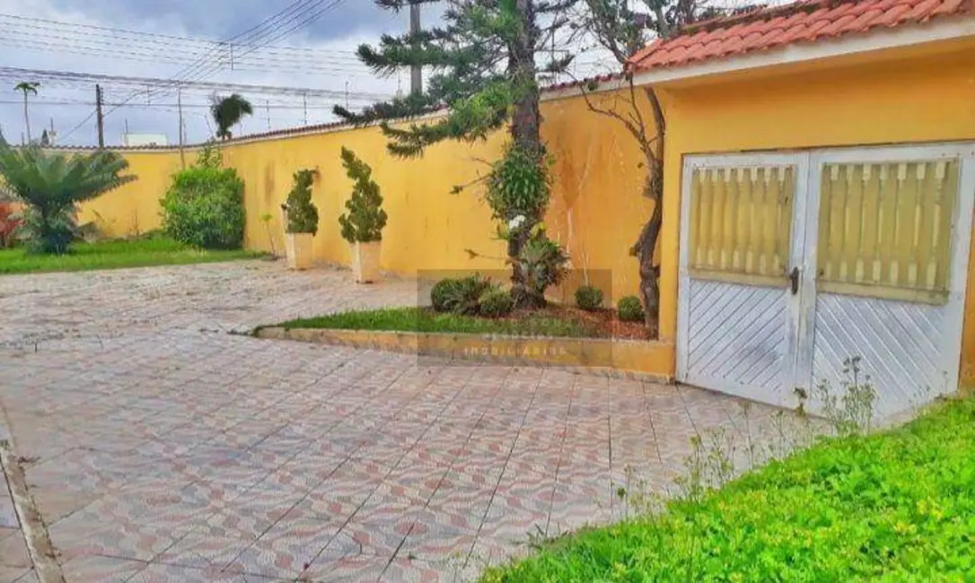 Sobrado com 4 quartos à venda, 500m2 em Peruibe - SP - imagem 3 Foto 3 de Sobrado com 4 quartos à venda, 500m2 em Peruibe - SP
