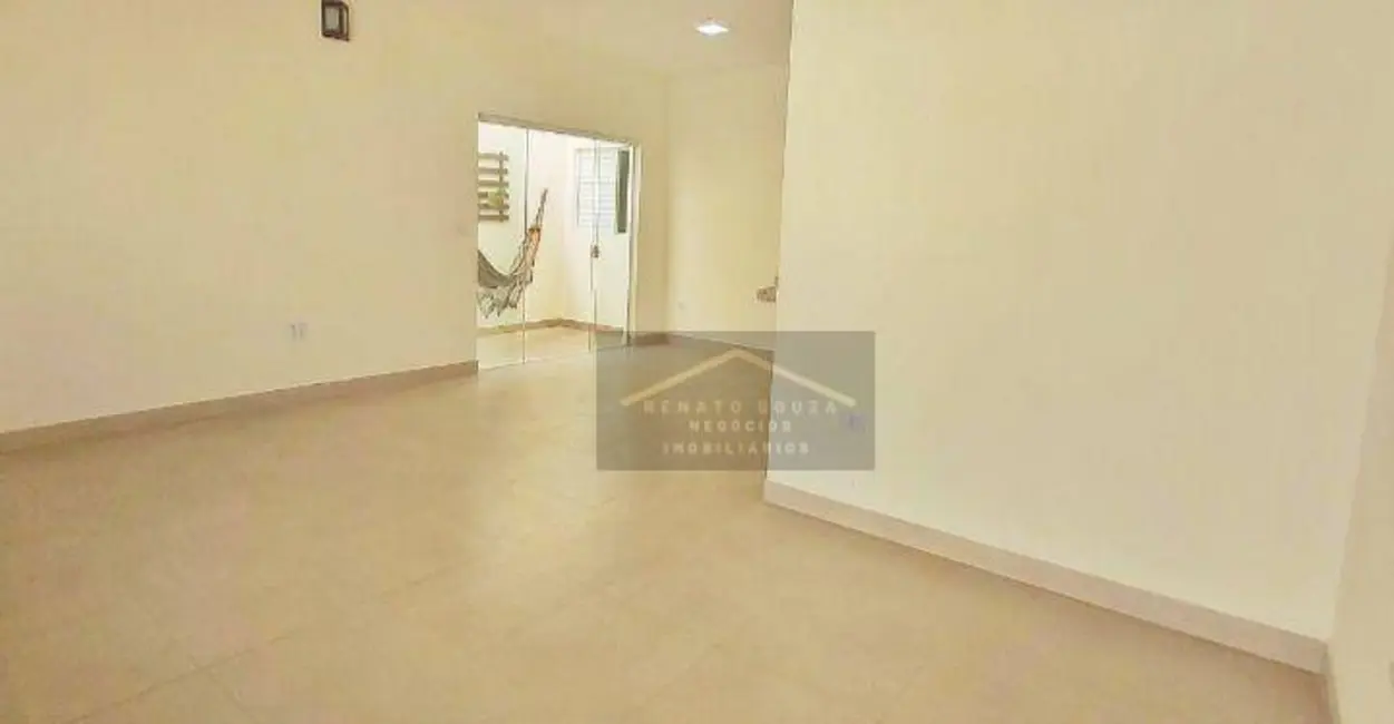 Casa com 3 quartos à venda, 250m2 em Peruibe - SP - imagem 9 Foto 9 de Casa com 3 quartos à venda, 250m2 em Peruibe - SP