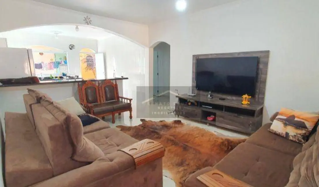 Foto 7 de Casa com 2 quartos à venda, 250m2 em Peruibe - SP