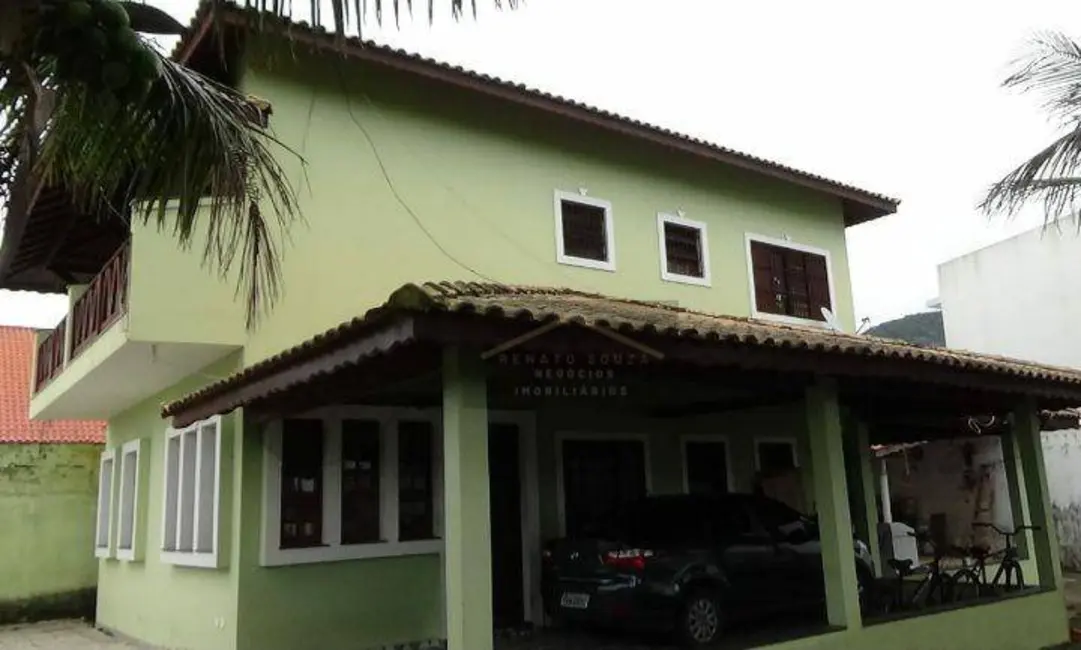 Sobrado com 3 quartos à venda, 360m2 em Peruibe - SP - imagem 7 Foto 7 de Sobrado com 3 quartos à venda, 360m2 em Peruibe - SP