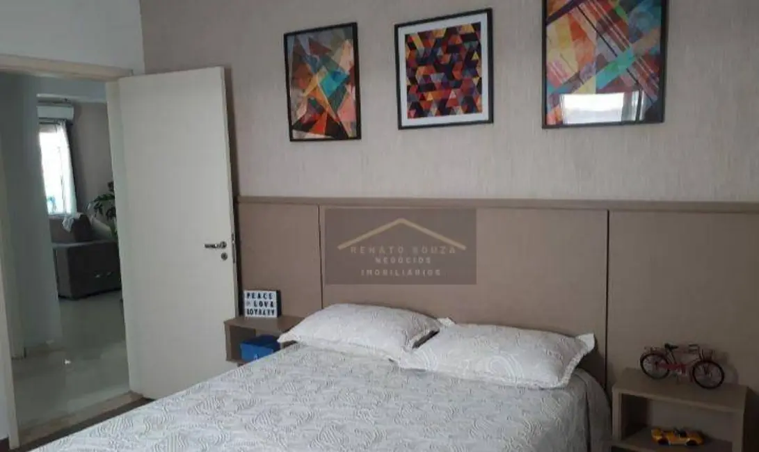 Foto 8 de Casa com 2 quartos à venda, 250m2 em Peruibe - SP