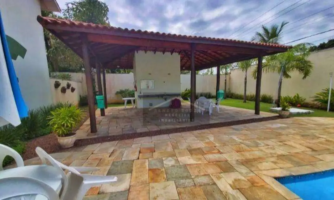 Sobrado com 3 quartos à venda, 99m2 em Peruibe - SP - imagem 5 Foto 5 de Sobrado com 3 quartos à venda, 99m2 em Peruibe - SP